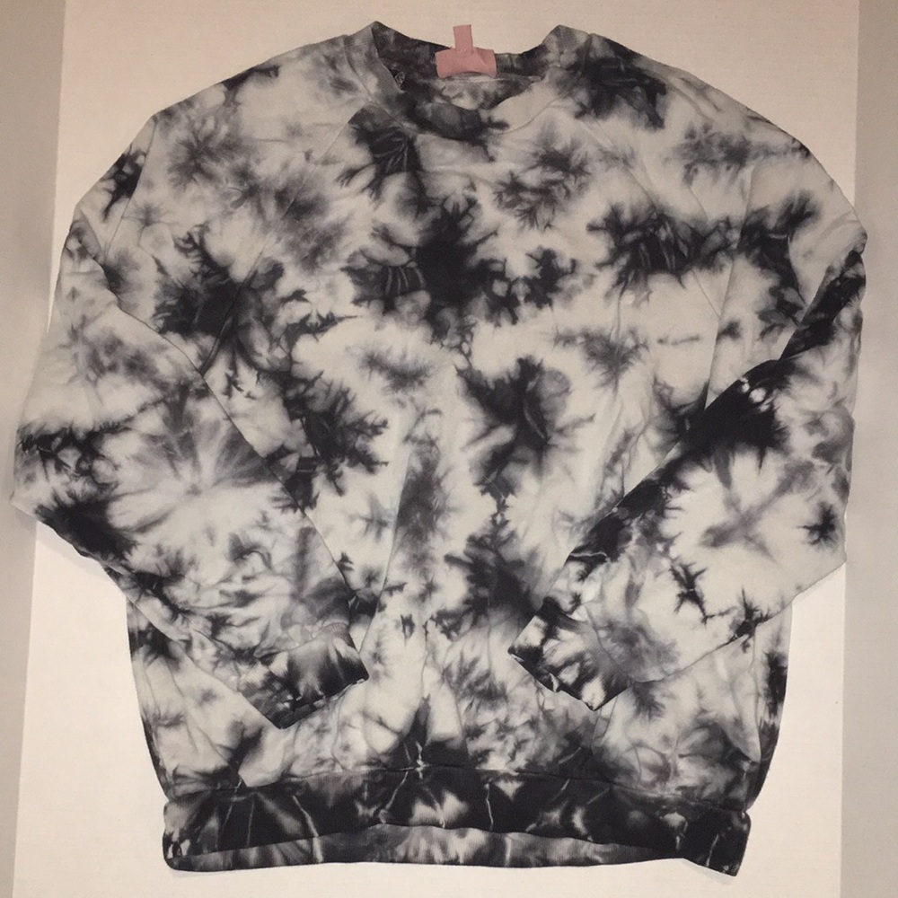 Show me your Mumu Tie-Dye Black & White Crewneck Swearshirt | XS